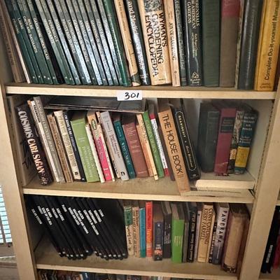 CONTENTS OF BOOKSHELF HUGE BOOK LOT
