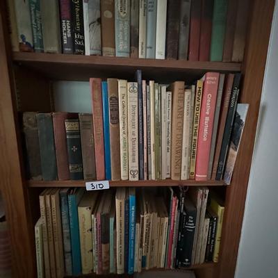 CONTENTS OF BOOKSHELF HUGE BOOK LOT