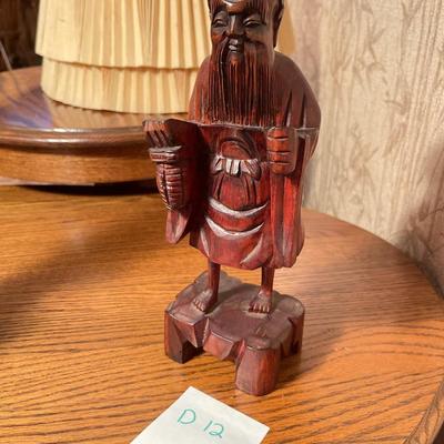 D12-Wood Carving