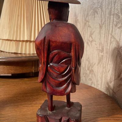 D12-Wood Carving