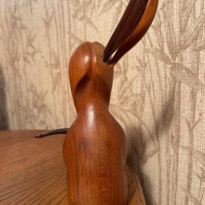 D13-Wood Carving