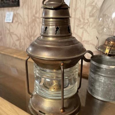 D17-Oil Lamp Lot