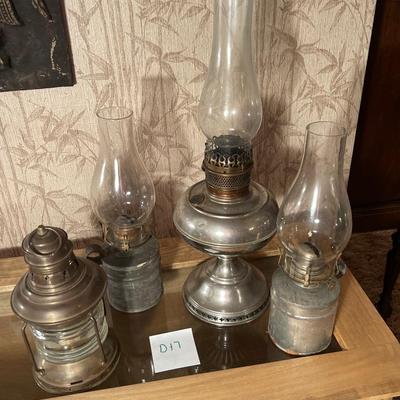D17-Oil Lamp Lot