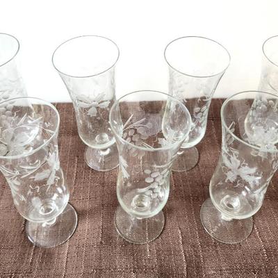 Lot #89 Lot of Vintage Footed Glasses - Acid Etched Grape Design