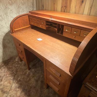 D31-Roll top desk