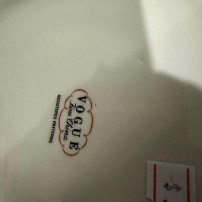 Vogue tureen