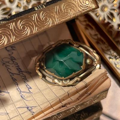 D41-Mirrored Tray, beadwork, pin, etc