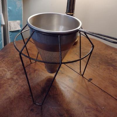 Cone Colander with Stand