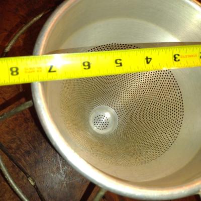 Cone Colander with Stand