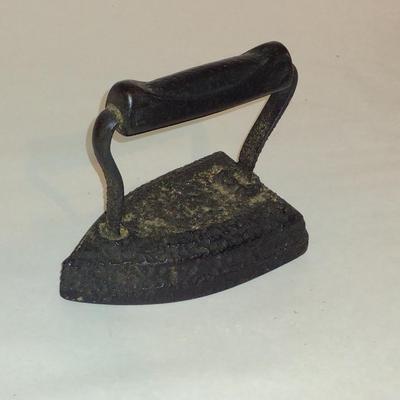 Cast Iron Sad Iron