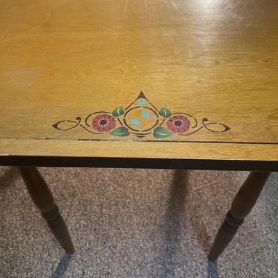 D61-kitchen table with storage