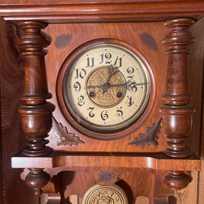 D63- Antique Wall Clock with Key