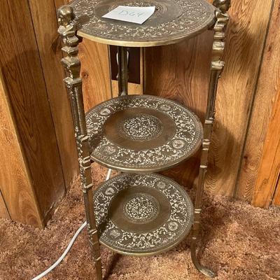 D64-Accent Table