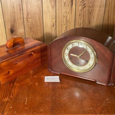 D80-Clock and Wooden Box