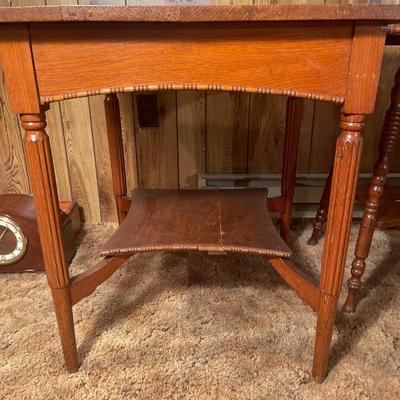 D81-Small Table
