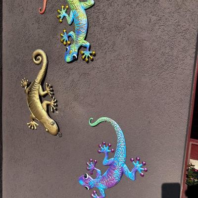 Metal Wall Art Home Décor (Geico)