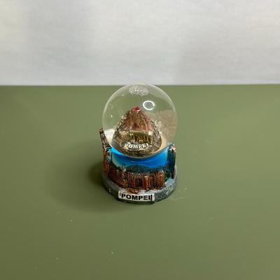 new Souvenir Snowdome Italy 