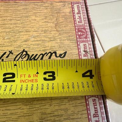 1970s ROBT. BURNS CIGARILLOS BOX