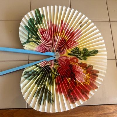 Vintage Chinese Hand Held Folding Fan 9.5 Inch Span Flowers and Bees