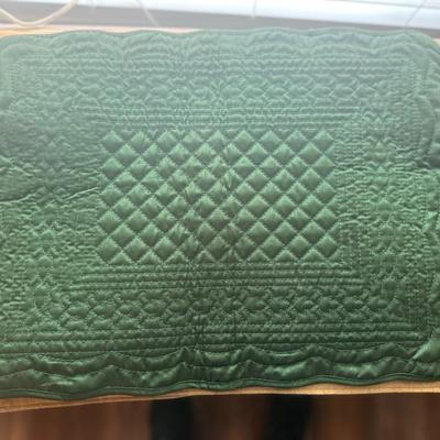 Large lot of placemat