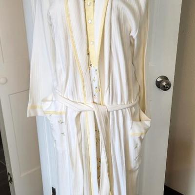 Lot #94 New with Tags "Miss Eleane" Nightgown/Robe Set
