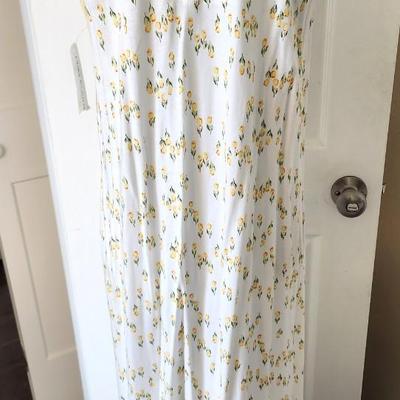 Lot #94 New with Tags "Miss Eleane" Nightgown/Robe Set