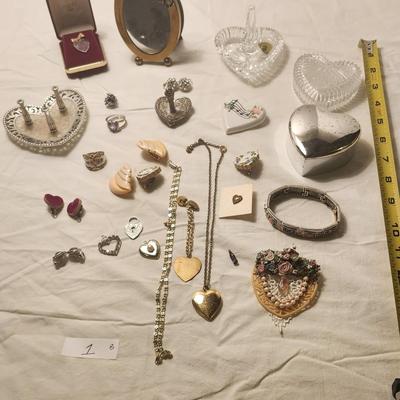 Jewelry lot including Waterford Crystal ring holder and Some Vintage Jewelry