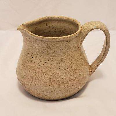 Signed Pottery Pitchers (K-KD)