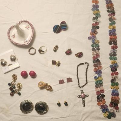 Jewelry lot including Some Vintage Jewelry , Heart Raspberry Ring Holder, Clip earrings