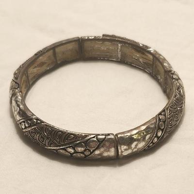 Jewelry lot including Some Vintage Jewelry including Engraved Bracelet