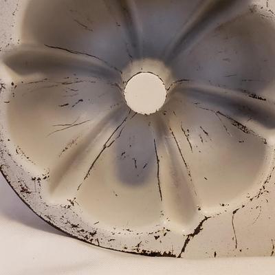 Nordic Ware Bundt Pans and More (K-KD)