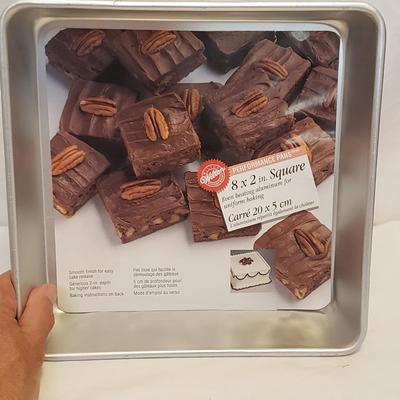 Nordic Ware Bundt Pans and More (K-KD)