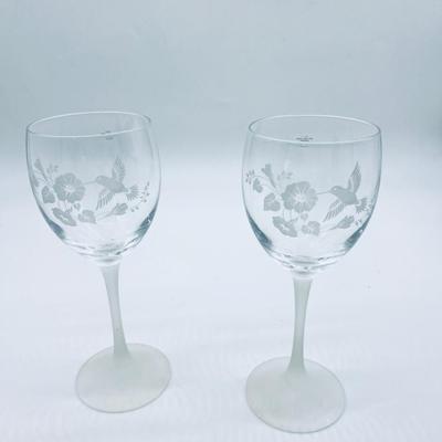 Pair Avon Hummingbird Crystal Etched Goblets