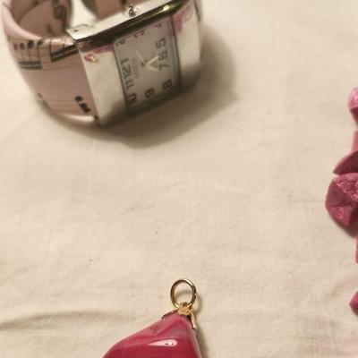 Jewelry lot including Some Vintage Jewelry, Pink Seashell Cluster Bead Necklace