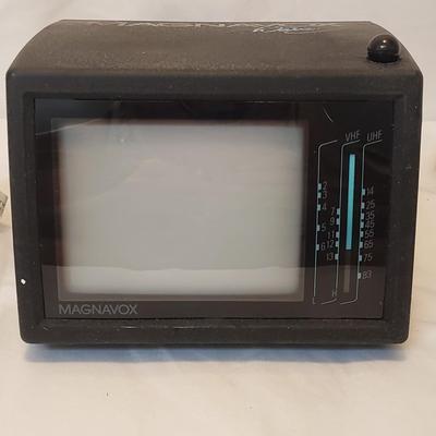 Magnavox Wave 4.5" Black and White TV with Original Box (LR-KD)