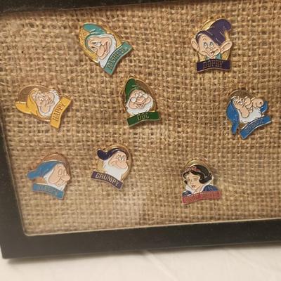 Vintage Disney Pin SNOW WHITE & 7 DWARFS (8) PIN LOT SET