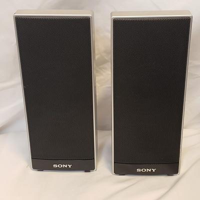Sony DVD Home Theater and Speaker System (LR-KD)