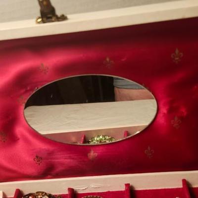 Jewelry lot including Some Vintage Jewelry including Box and all in box