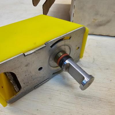 Three Honeywell Motorized Valves (WS-JS)