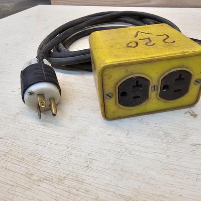 Assortment of Extension Cords (WS-JS)