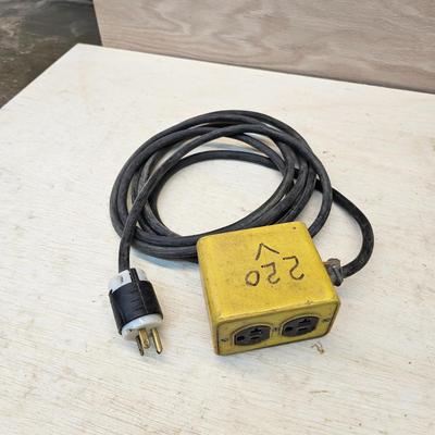 Assortment of Extension Cords (WS-JS)