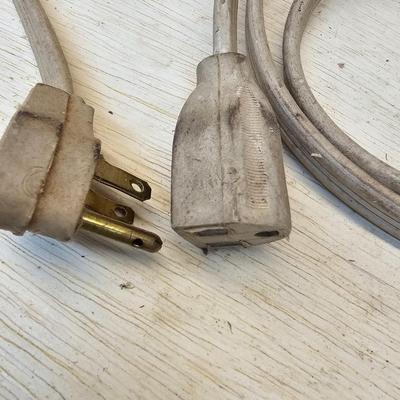 Assortment of Extension Cords (WS-JS)