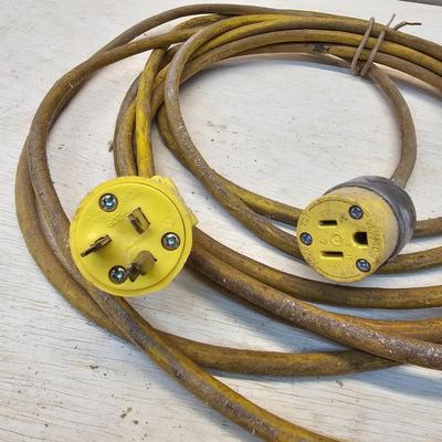 Assortment of Extension Cords (WS-JS)