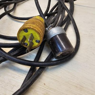 Assortment of Extension Cords (WS-JS)