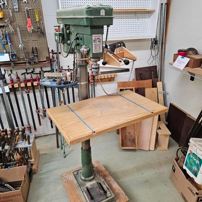 Central Machinery 16 Speed Drill Press & Accessories (WS-JS)