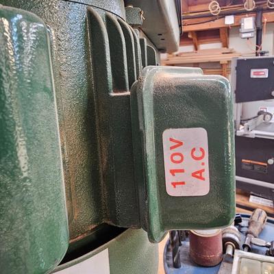 Central Machinery 16 Speed Drill Press & Accessories (WS-JS)
