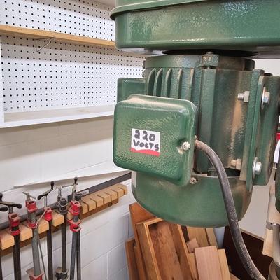 Central Machinery 16 Speed Drill Press & Accessories (WS-JS)