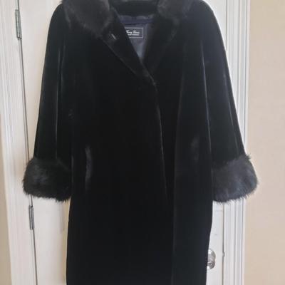 Terry Lewis Women's Coat
