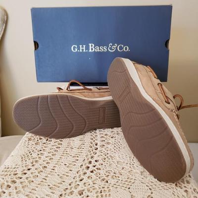 Women's Bass Sailor Shoes NEW in box