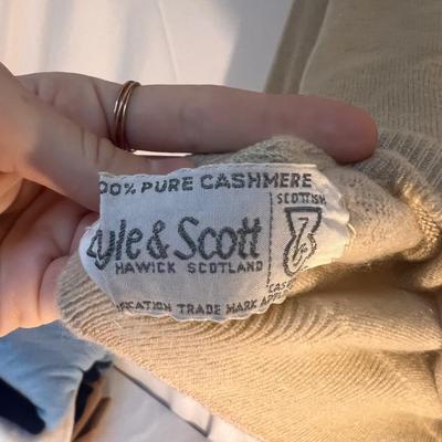 100% Cashmere Sweaters and More - Women’s Size Small to Medium (P-DZ)